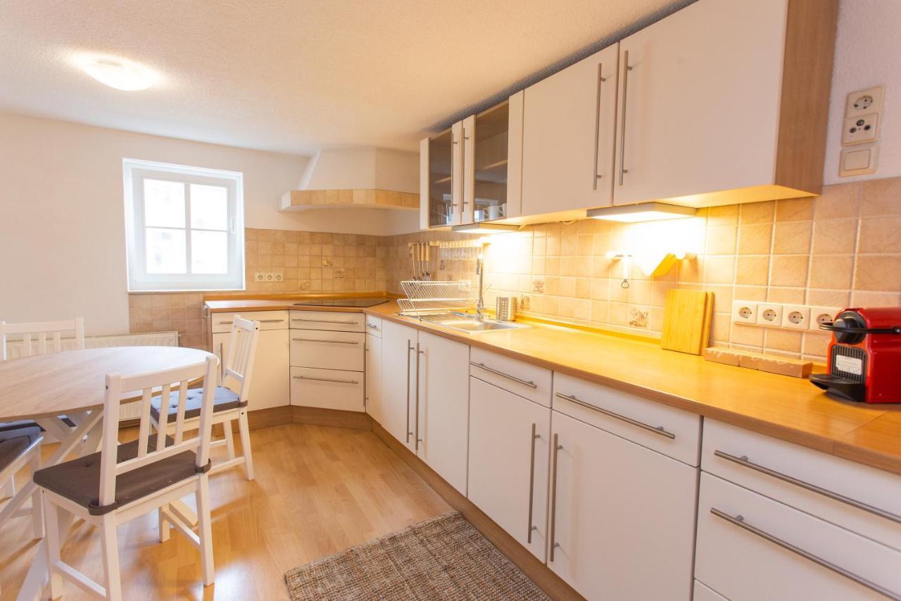 Fullhouse - Halle - Ku15 Apartments Eksteriør billede