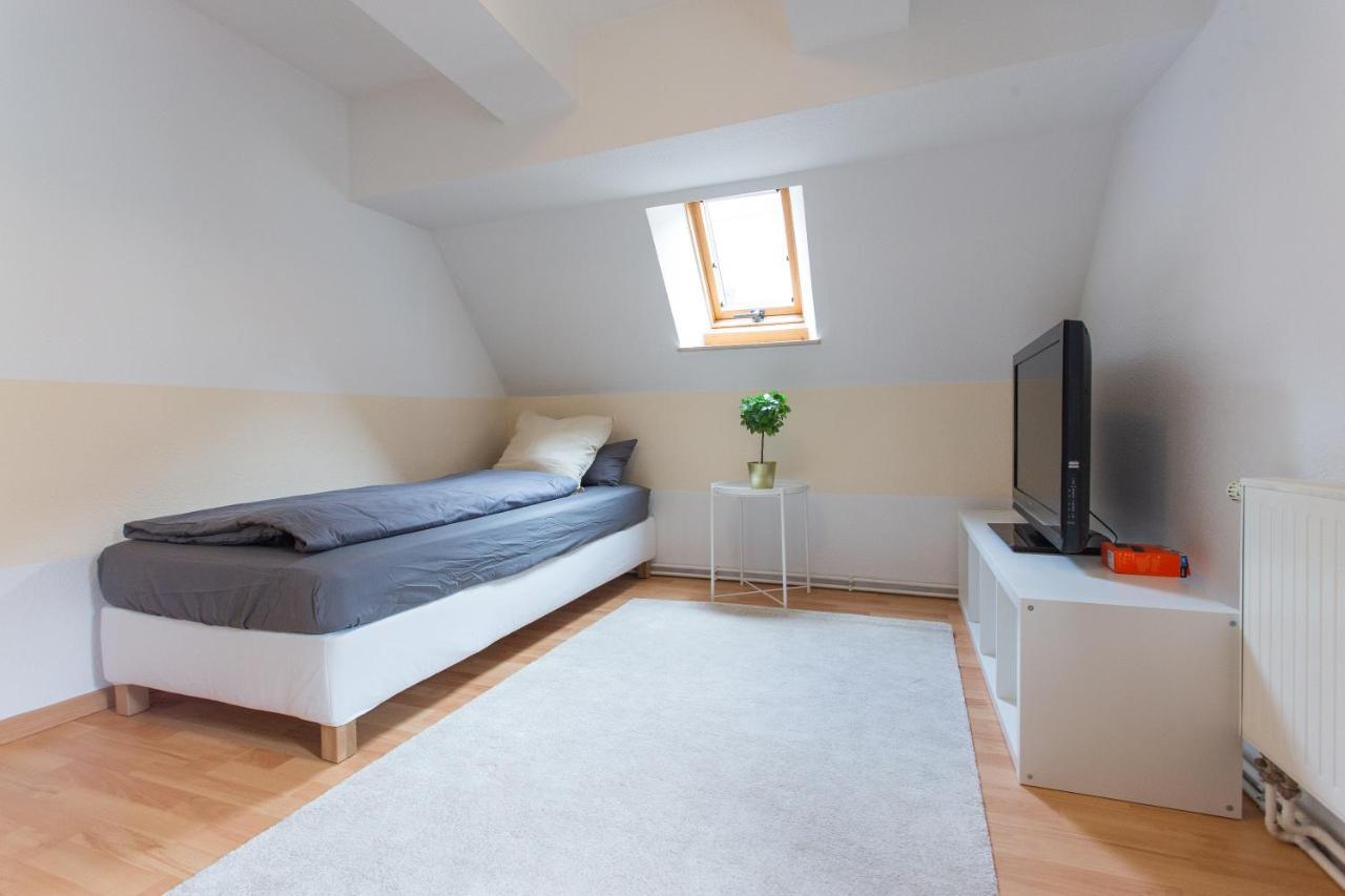 Fullhouse - Halle - Ku15 Apartments Eksteriør billede